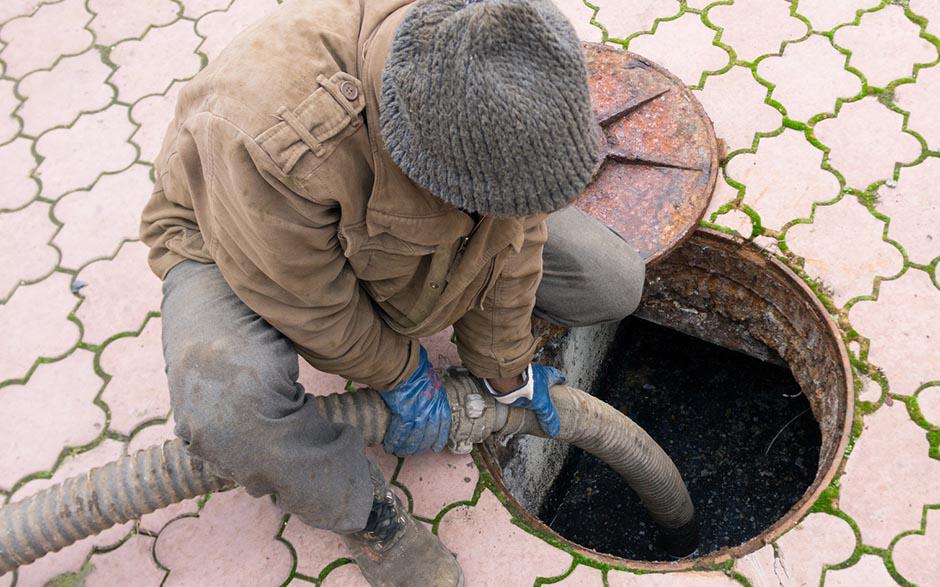 tarif plombier débouchage canalisation Versailles